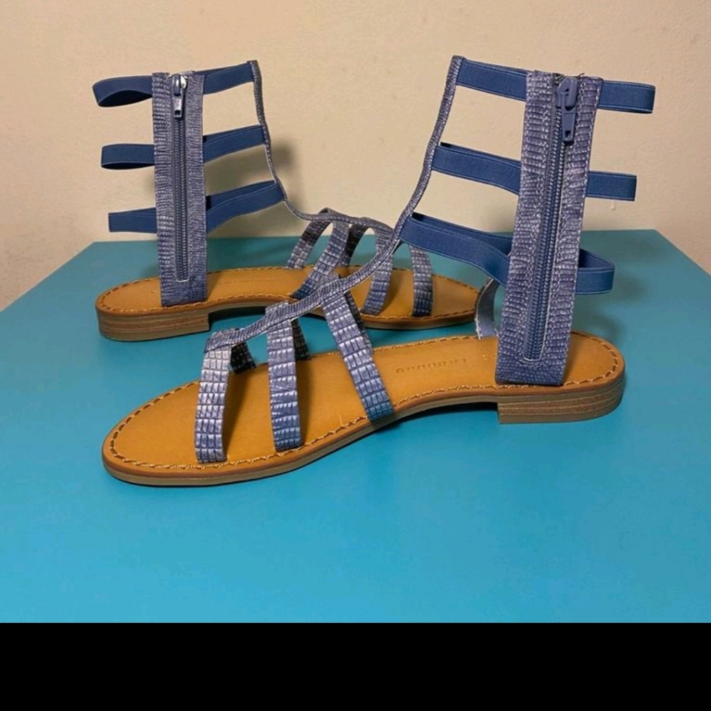 Chinese laundry gladiator sandals